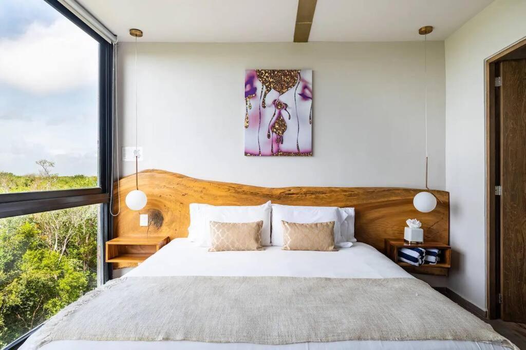 Designer Penthouse - Jungle Views, Bike To *