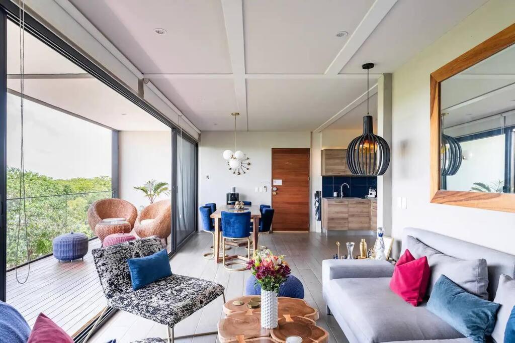 Designer Penthouse - Jungle Views, Bike To * Tulum